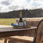 Holiday home Luxury With Stunning Views And Hot Tub *