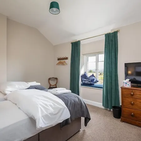 Luxury With Stunning Views And Hot Tub Dom wakacyjny *