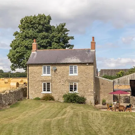 Luxury With Stunning Views And Hot Tub * Ebberston