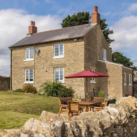 Luxury With Stunning Views And Hot Tub Ebberston