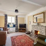 Luxury With Stunning Views And Hot Tub * Ebberston