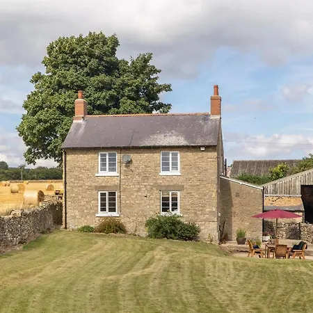 Luxury With Stunning Views And Hot Tub * Ebberston