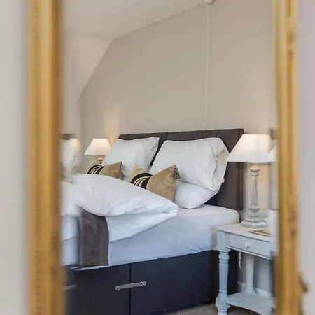 Luxury With Stunning Views And Hot Tub * Ebberston