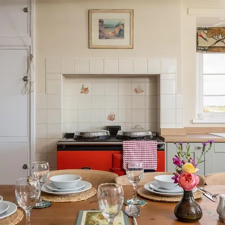 Luxury With Stunning Views And Hot Tub Ebberston